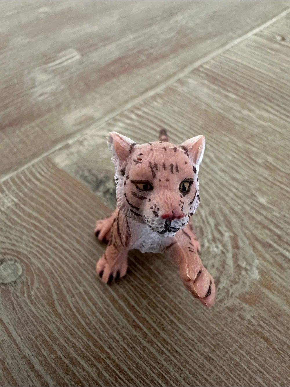 Miniature Wild Cat Figurine Set - Mixed Tan, White, Brown